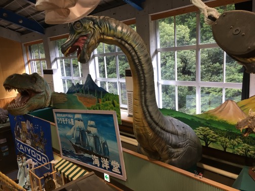 海洋堂ホビー館四万十館内の恐竜